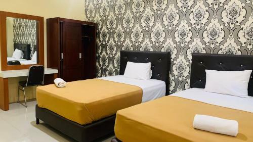 Asmi Hotel