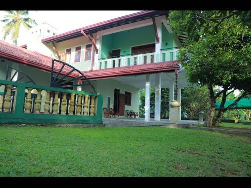 Hostal Room In Bb - The Green Villa Tea Plantations 2