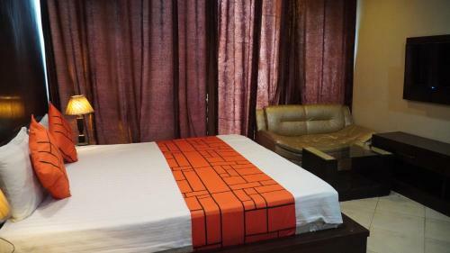 Grand Star Hotel Multan