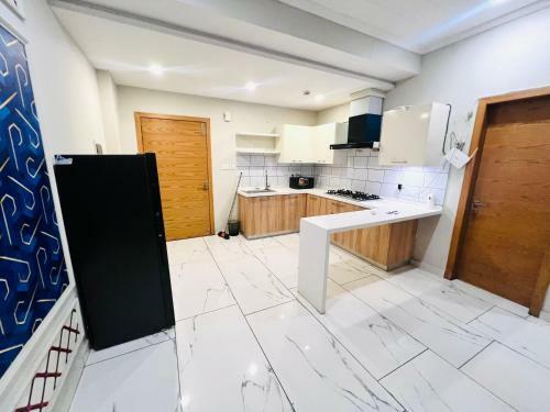 Luxury Heights 1 Apartments