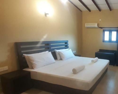 Hotel Lavendish Country Resort