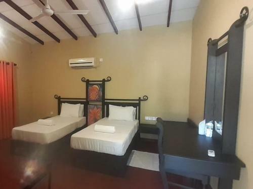 Hotel Lavendish Country Resort