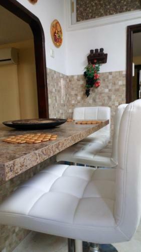 Comfortable Apartment, 7 Min Walk To Beach Ashdod