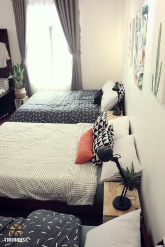 Hotel Tiri House