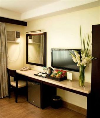 Hotel Diamond Suites And Residences