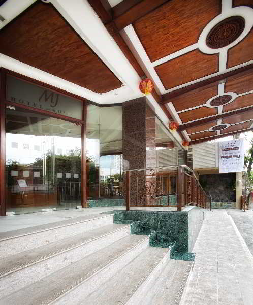 Mj Hotel And Suites