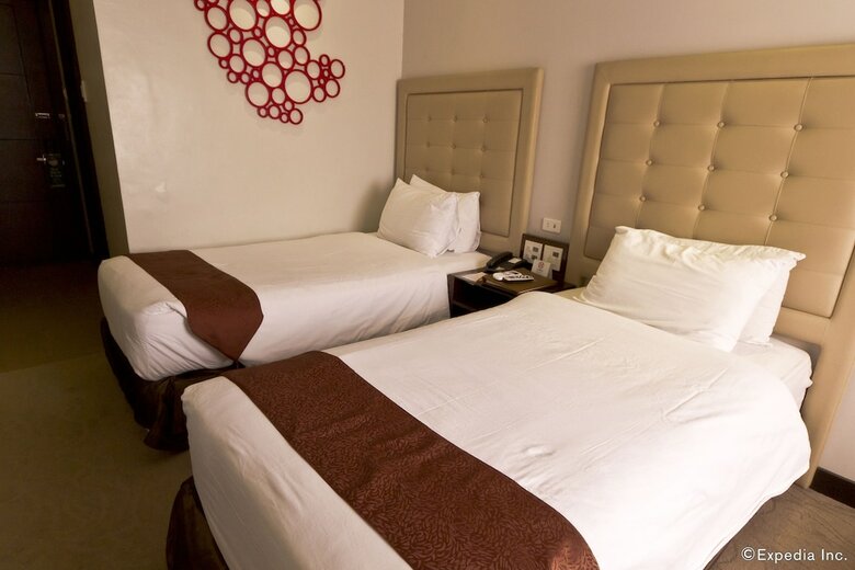 Castle Peak Hotel