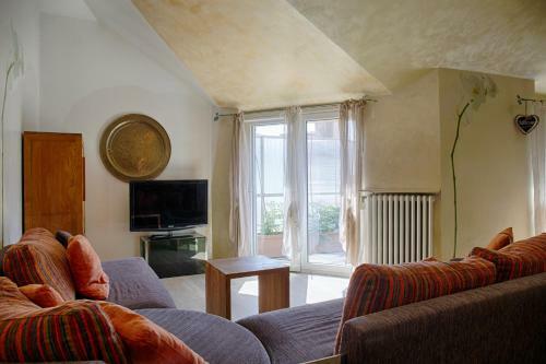 Apartamento Nel Cuore Di Angera