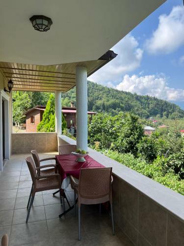 Villa Cennet Bah�esi