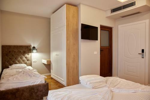 Amico Hotel