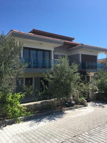 Villa Nalyakonak