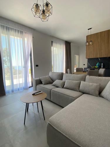 Luxury Modern Villa Luna