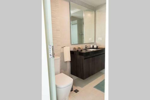 Luxurious Stay At Modern Apartment (equipetrol)