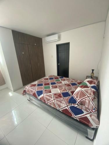 Hermoso Apartamento Amoblado Con Parqueadero 301