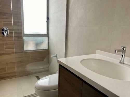 Apartamento En Zona Exclusiva De Cuenca