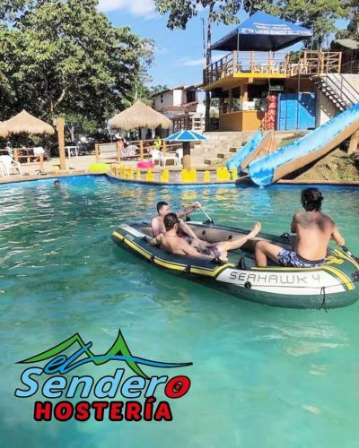 Hotel Hoster�a El Sendero