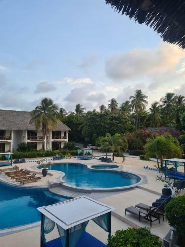 Hotel Five Palms Bwejuu