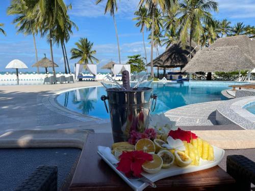 Hotel Five Palms Bwejuu