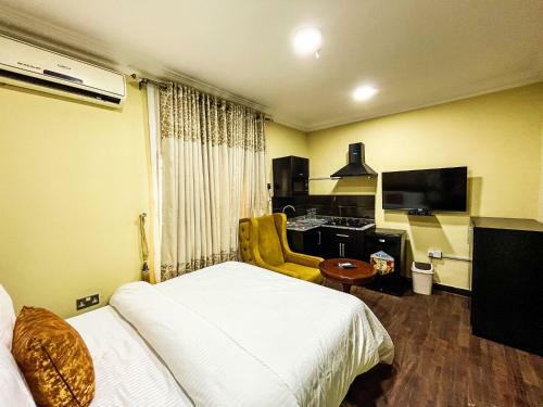 Eleven Apartments Agidingbi