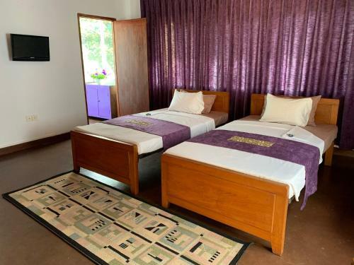 Hostal Katarolu Flower