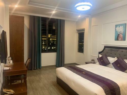 Ph?m H� Ph??ng Ti?n Th�nh Hotel