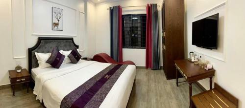 Ph?m H� Ph??ng Ti?n Th�nh Hotel