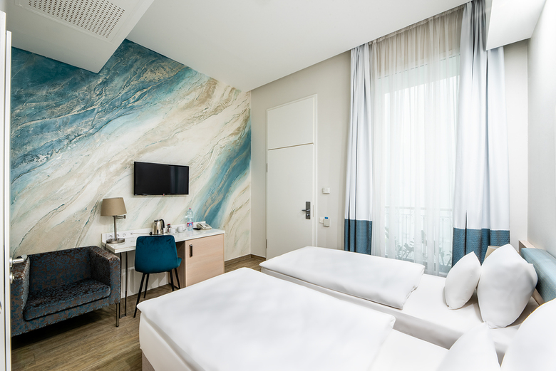 Atrium Fashion Hotel
