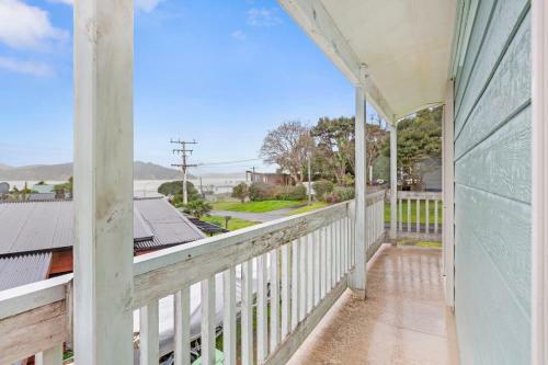 Surfs Up - Raglan Holiday Home