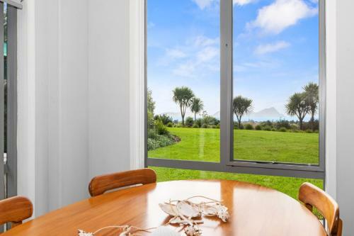 Sea View Cottage - Ruakaka Holiday Cottage