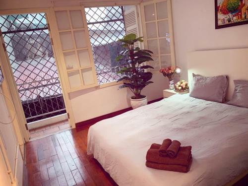 Mayhouse - Cozy Harmony 06