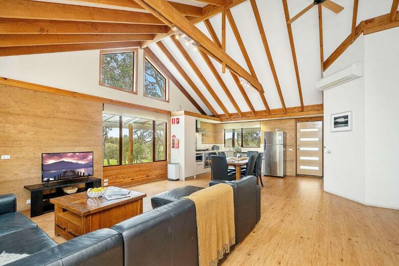 Possum Cottage - Woodstone Estate