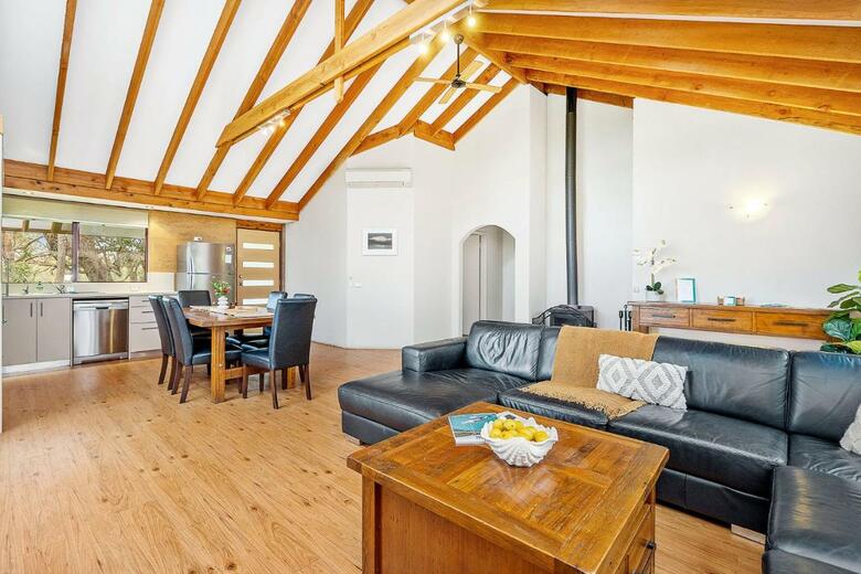 Possum Cottage - Woodstone Estate