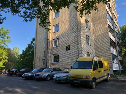 Vilnius Central Studio Apartment And Parking