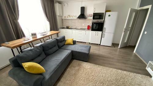 Cosy, Modern Apartment In A Quiet Neighbourhoor