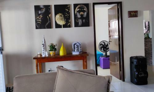 Casa Espa�osa Gramada Com Piscina Em Barra Jacu�pe