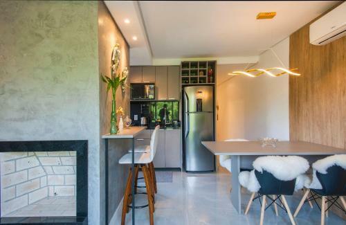Lindo Apartamento No Centro de Canela - Para At� 5 Pessoas