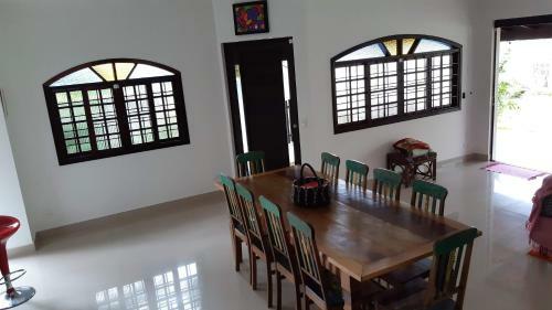 Casa A 150 M Da Praia Martins De S�