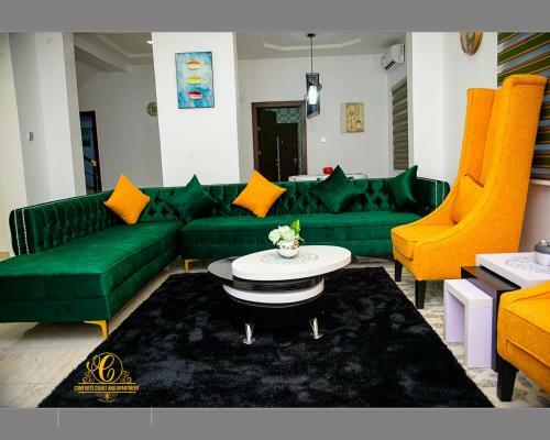 Comforts Court And Apartment