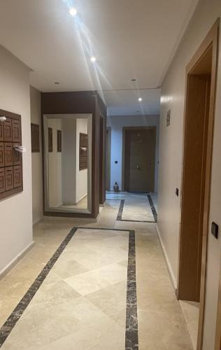 Charming New Large Luxurious Apartment.
