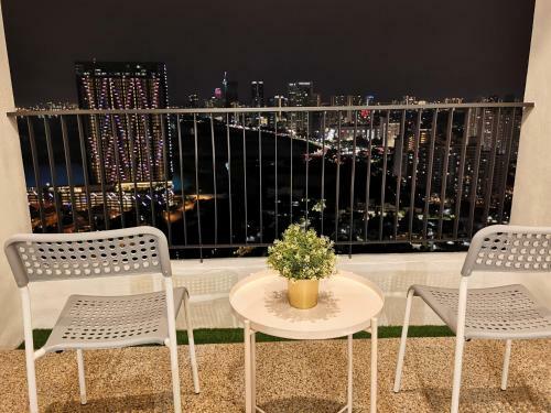 Apartamento Landmark Homey Coastline View With 3 Bdrm Condo