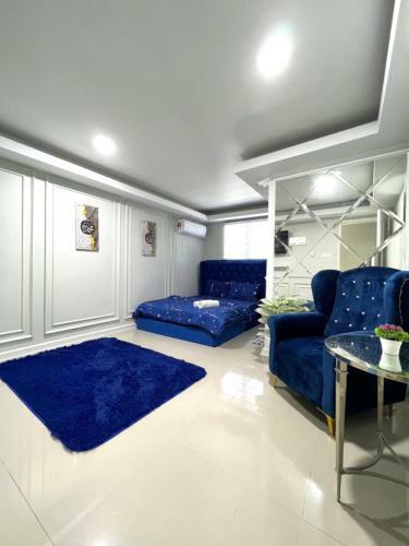 Rd Legend Hotel