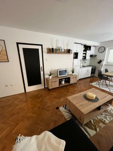 Beautiful Silet And Chill Apartment On The Coast