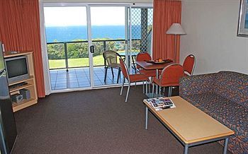 Amooran Oceanside Apartments And Motel
