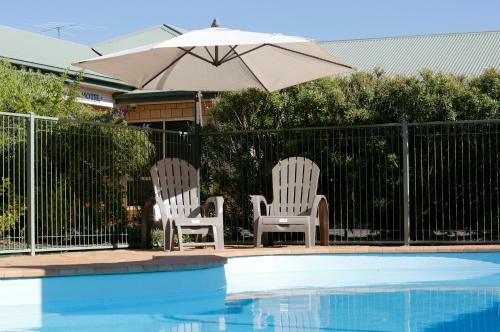 Jacaranda Country Motel