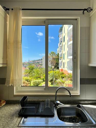 Apartamento Modern & Spacious Sea View Flat For Lovely Vacation
