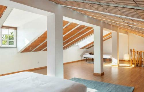 Villa Capela Beach House In Caparica