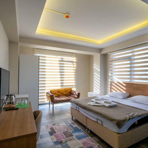 S?st 34 Su?t Hotel