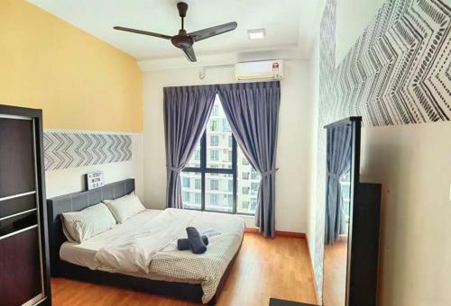 Apartamento B1606 Platino Paradigmmall Netflix Poolviewstay