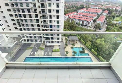 Apartamento B1606 Platino Paradigmmall Netflix Poolviewstay