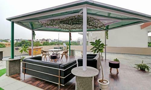 Treebo Trip Hotel Rainam